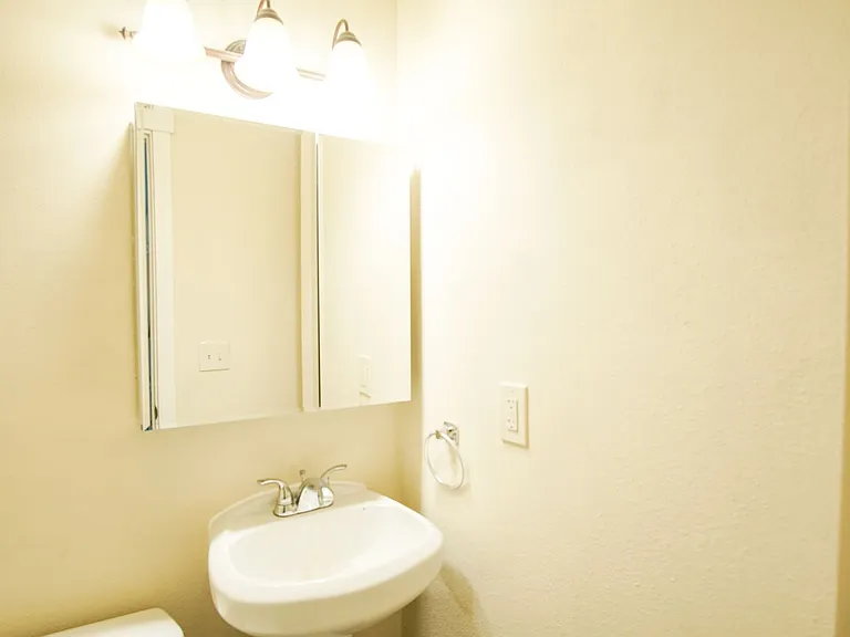 3595 Cedaroak Dr #20 — Photo 10