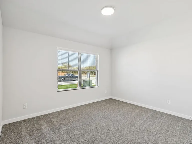 432 Hundred Acre Dr — Photo 14