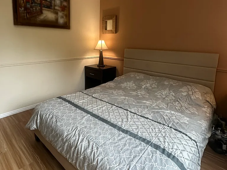 5400 Simpson Ave #4 — Photo 16