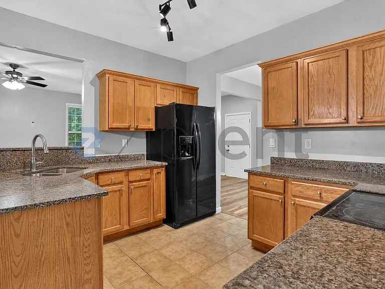 506 Waterford Rd NW — Photo 17