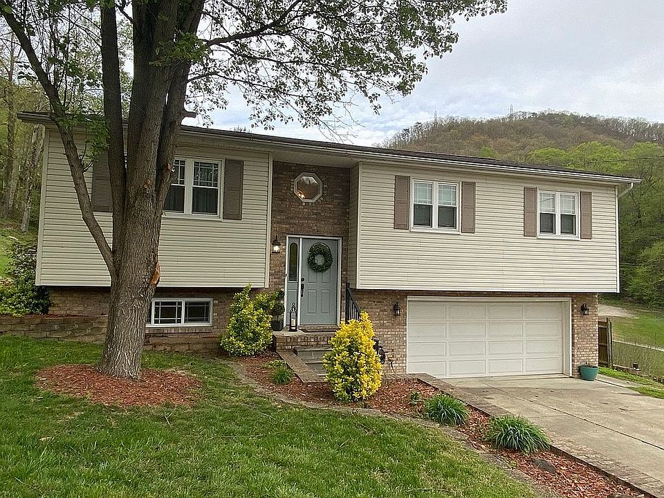 1st image of 105 Hickory Rd