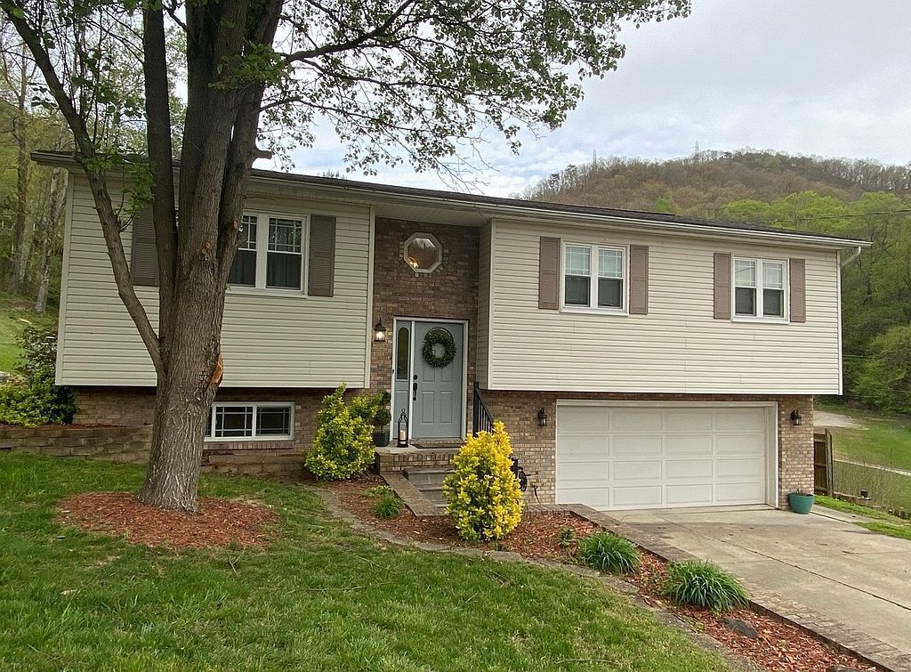 105 Hickory Rd - Property Image