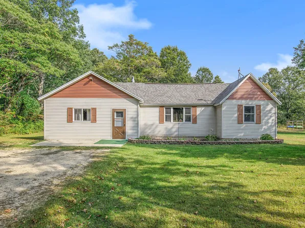 5159 118th Ave, Fennville, MI 49408