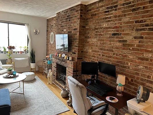 Rented by Prince Real Estate Associates LLC | media 9