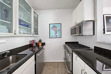 Rented by City Connections Realty