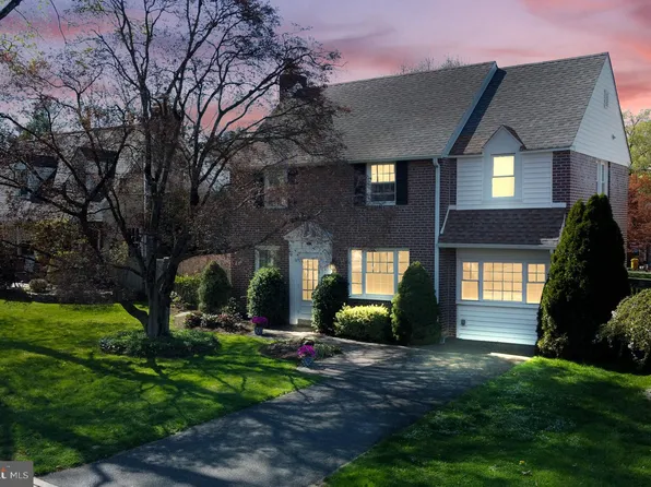 77 S College Ave, Flourtown, PA 19031