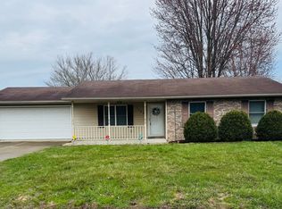 1133 Dunbar Dr, Seymour, IN 47274