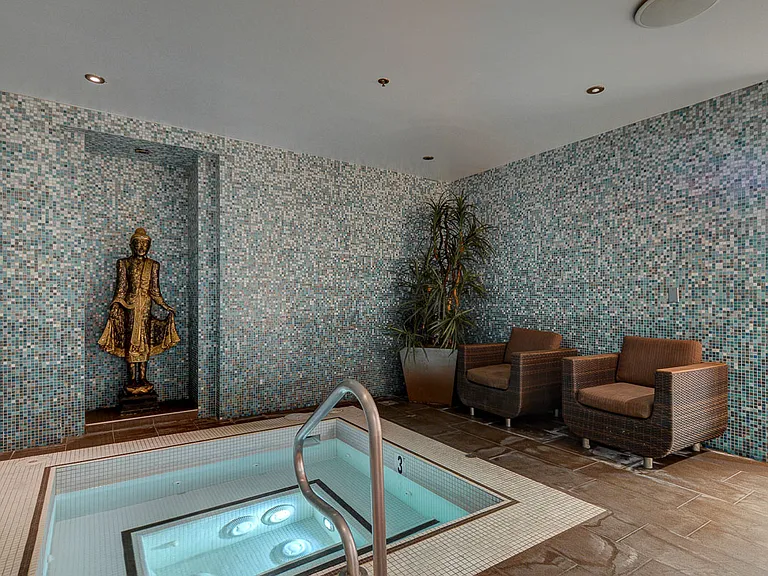 4535 Dean Martin Dr #103 — Photo 50