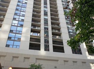 200 N Dearborn St UNIT 3708, Chicago, IL 60601