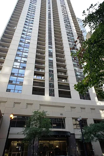 200 N Dearborn St Photo 1