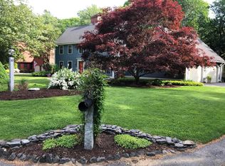 10 Channel Cove Ln, Biddeford, ME 04005