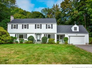 14 Westmont St, West Hartford, CT 06117