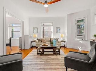 17 Park Vale APT 3, Brookline, MA 02446