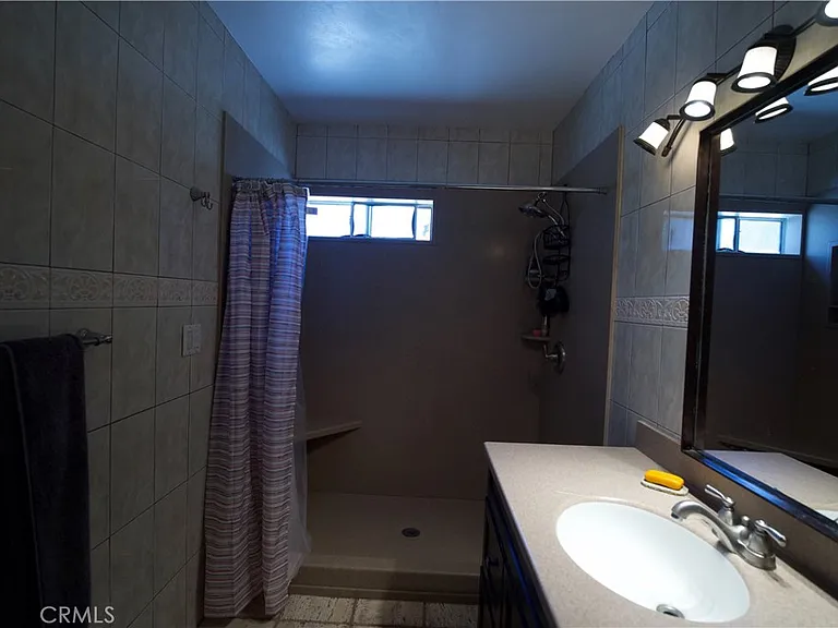 2770 Ladera Rd — Photo 15