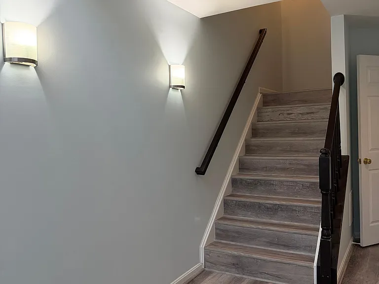 206 Raynar Ct — Photo 11