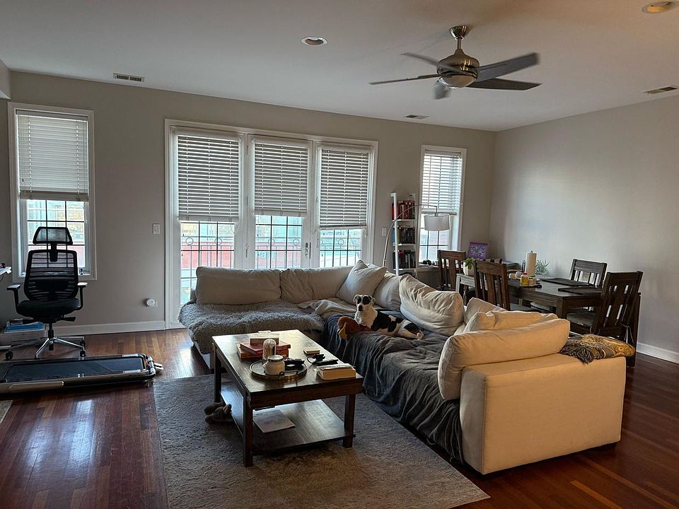 1st image of 2650 N Halsted St APT 3