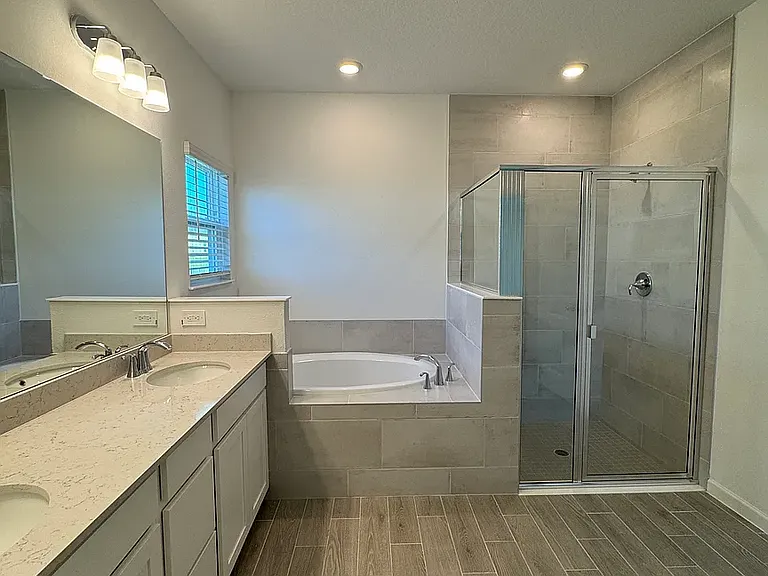 Primary bath