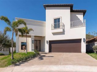 8218 Eagle Ridge Ct, Laredo, TX 78045