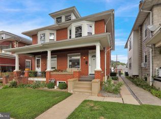 413 N Brobst St, Shillington, PA 19607