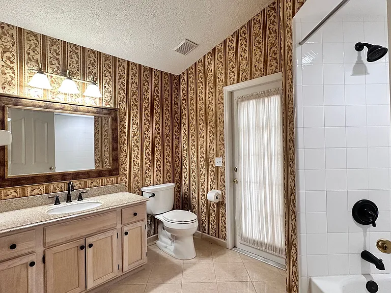 7468 Aprelle Dr — Photo 22