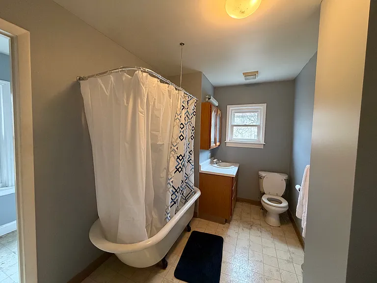 Full bath