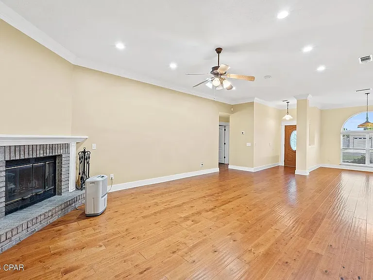 1627 Santa Anita Dr — Photo 4