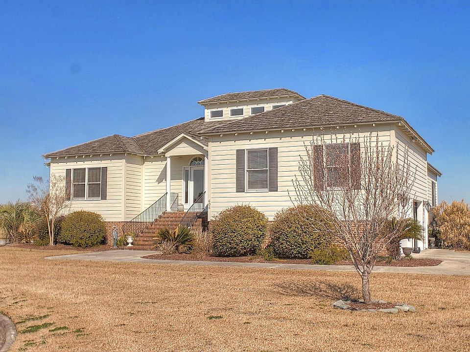 1st image of 606 Lake Pointe