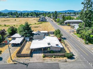 3890/3880 Souza St, Eugene, OR 97402