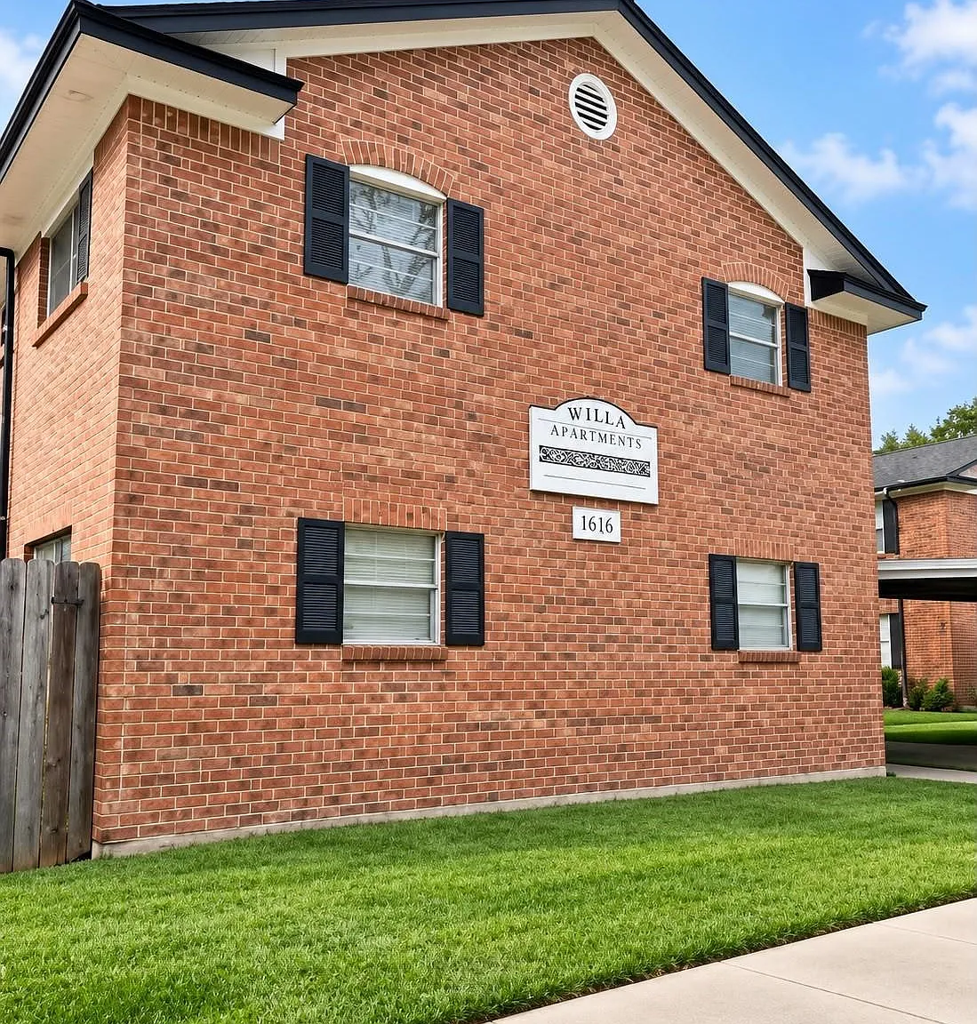 2 bed, 1.0 bath, $1,095 — Photo 4