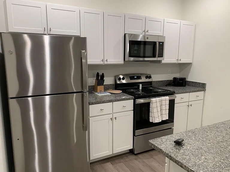 Towne Center Apartments — Photo 48