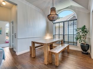 109 Midcrest Dr, Irving, TX 75063