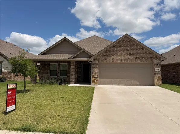 704 Hardaway Dr, Greenville, TX 75402