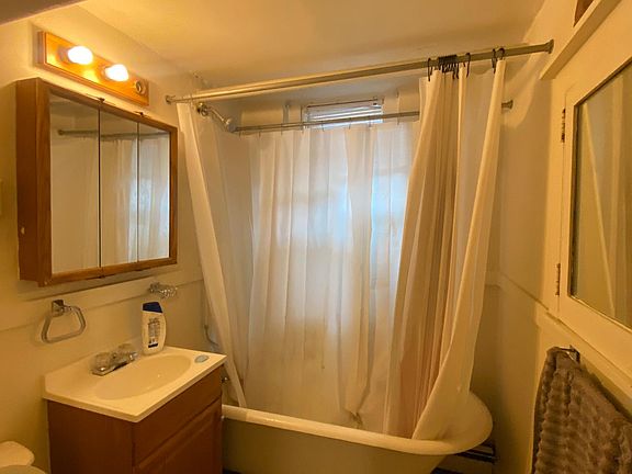 5th image of 1439 Grand Ave APT 11