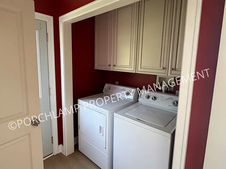 15770 Connelly Ave — Photo 21
