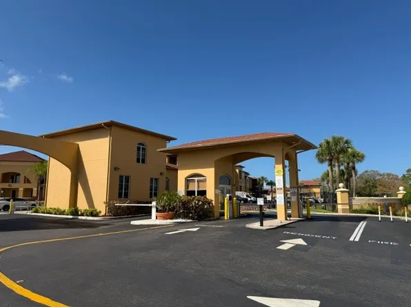 4306 Bayside Village Dr Unit 1-102, Tampa, FL 33615