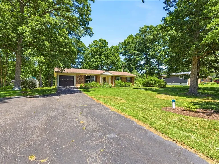 45320 Barefoot Dr — Photo 28