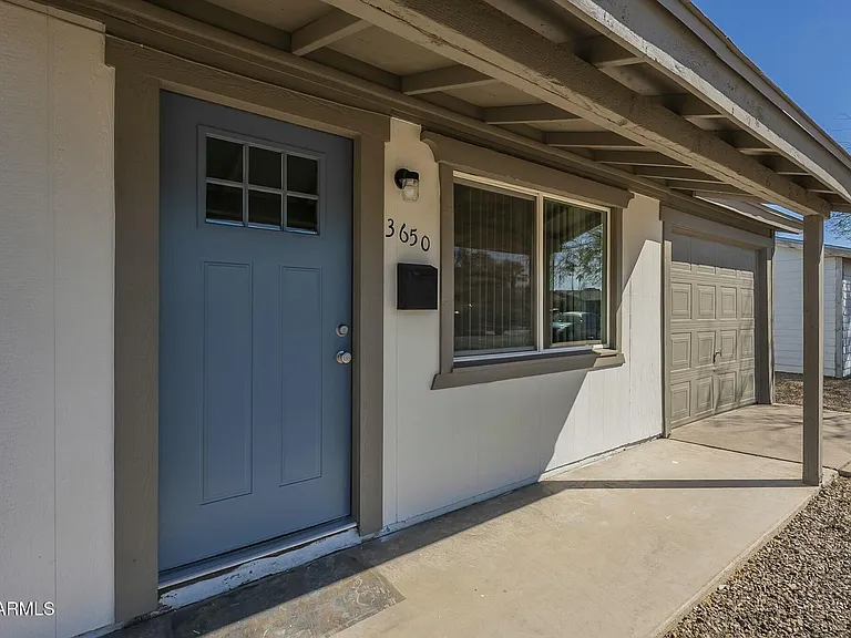 3650 E Eugie Ave — Photo 1