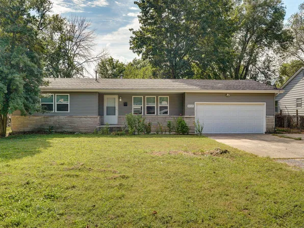 2249 S Dollison Avenue, Springfield, MO 65807
