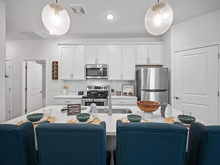 The Villas at Maplewood — Photo 4