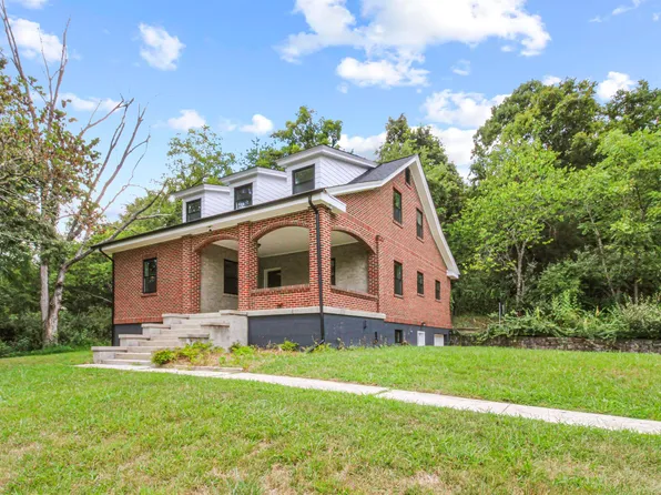 957 Wert Faulkner Hwy, Natural Bridge Station, VA 24579