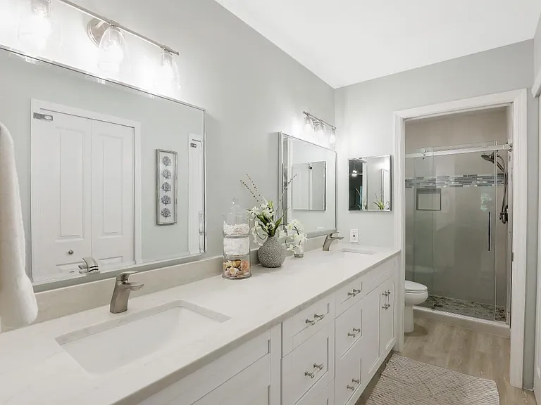 773 Wiggins Lake Dr #204 — Photo 14