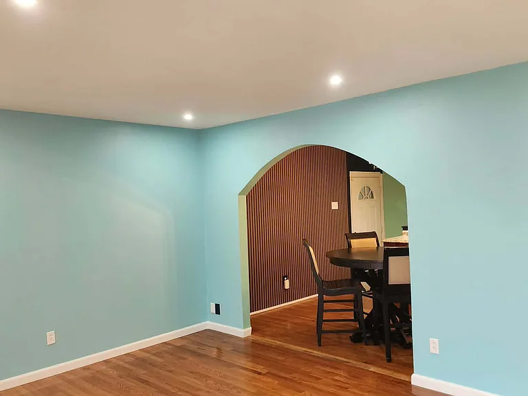 1725 Clover Ln — Photo 10