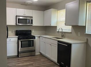 8950 Greenleaf Rd, Jacksonville, FL 32208