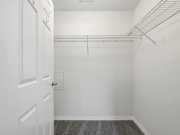 4270 Calinda Ln #316 — Photo 23