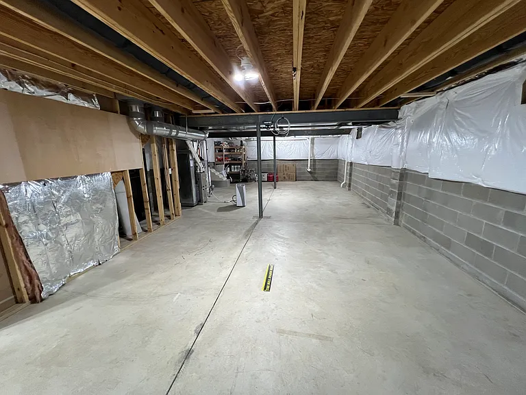 800 Heyl Ave — Photo 28
