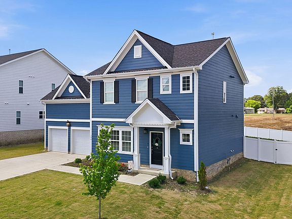 3rd image of 104 Kavanaugh Rd