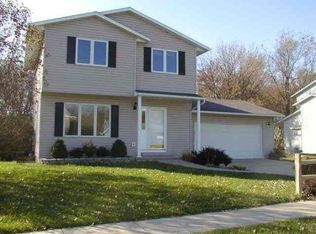 319 Samson St, Roland, IA 50236