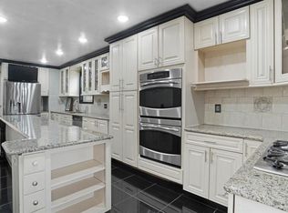 10743 Inwood St, Jamaica, NY 11435