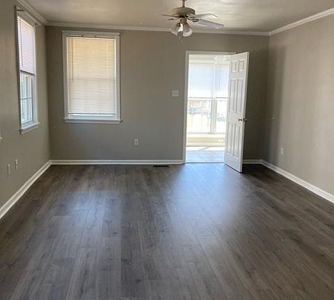 Living/Dining Combination