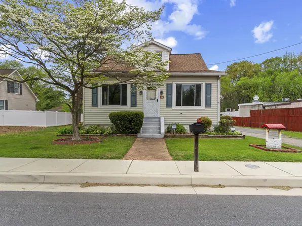 1216 E Homberg Ave, Baltimore, MD 21221